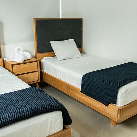 Lyra Vacation Rentals 빌렘스타트 외부 사진